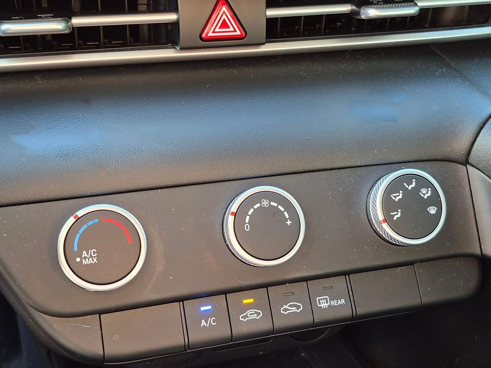 Used 2024 Ecotronic Gray Hyundai SE image 11
