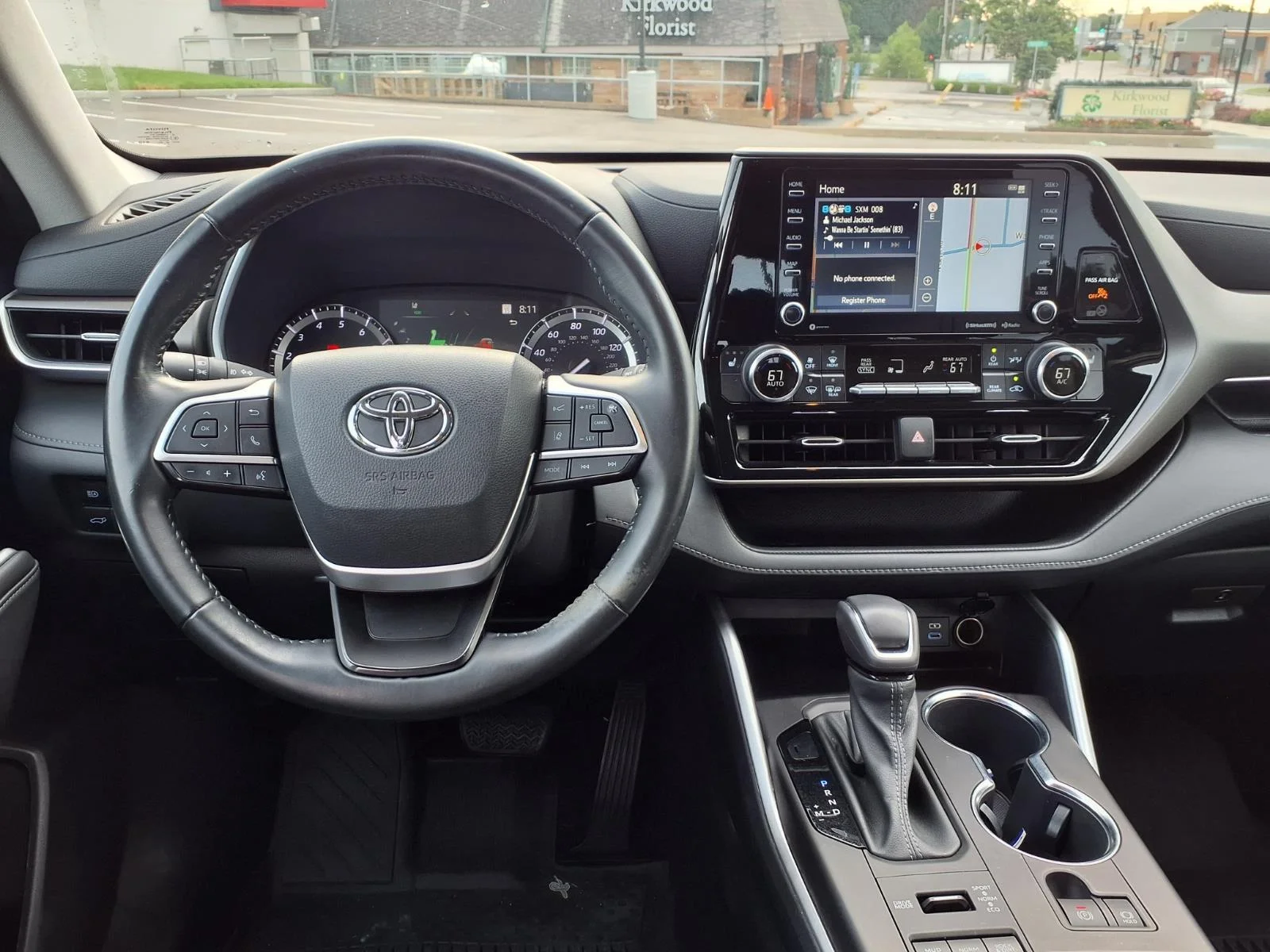 Used 2022 Celestial Silver Metallic Toyota XLE image 5