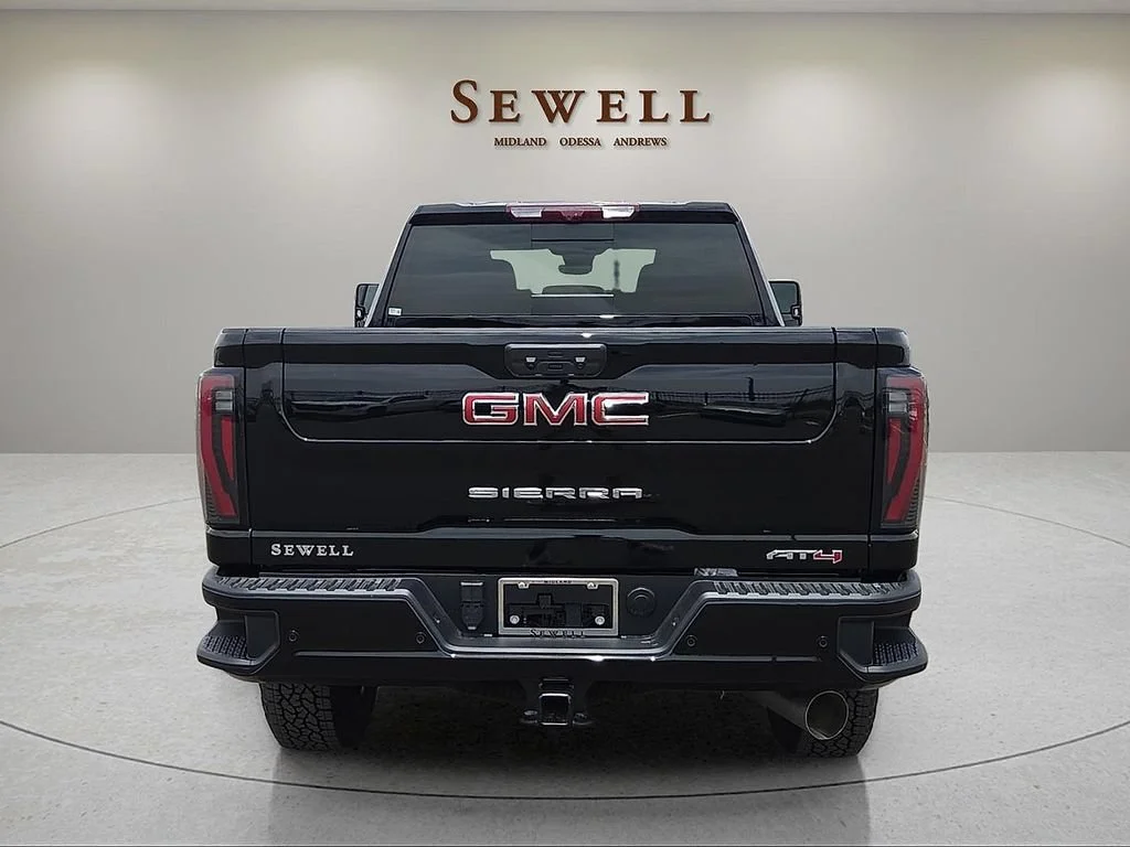 2026 GMC Sierra 2500HD AT4 - Photo 4