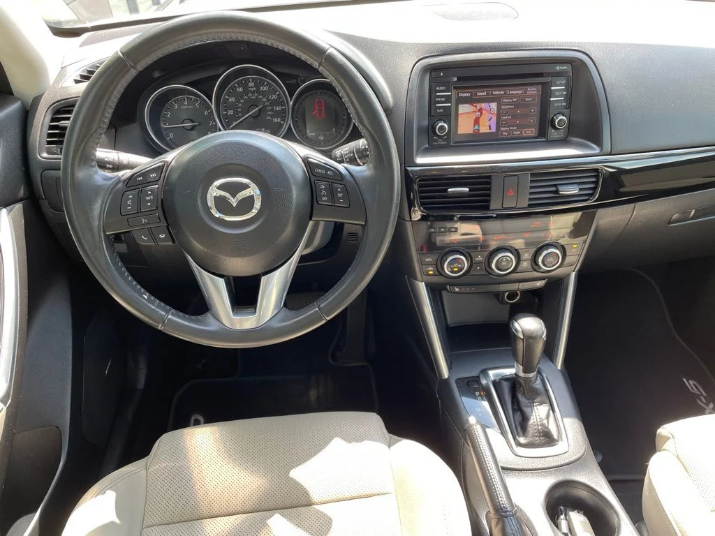 Used 2015 White Mazda Grand Touring image 13