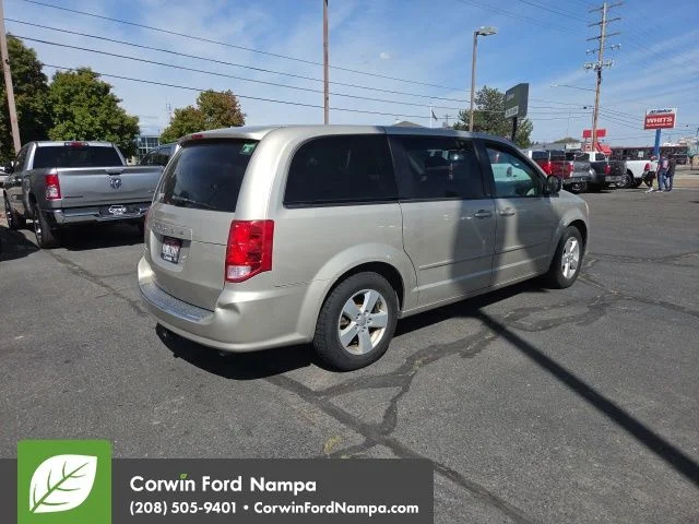 Used 2013 Beige Dodge SE image 8