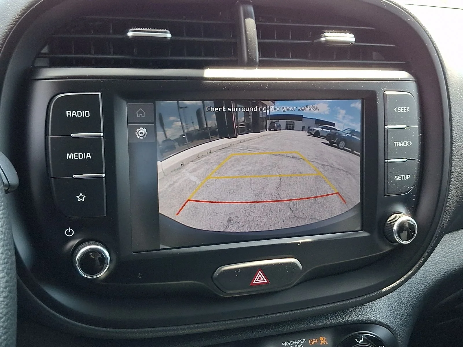 Used 2022 White Kia LX image 18