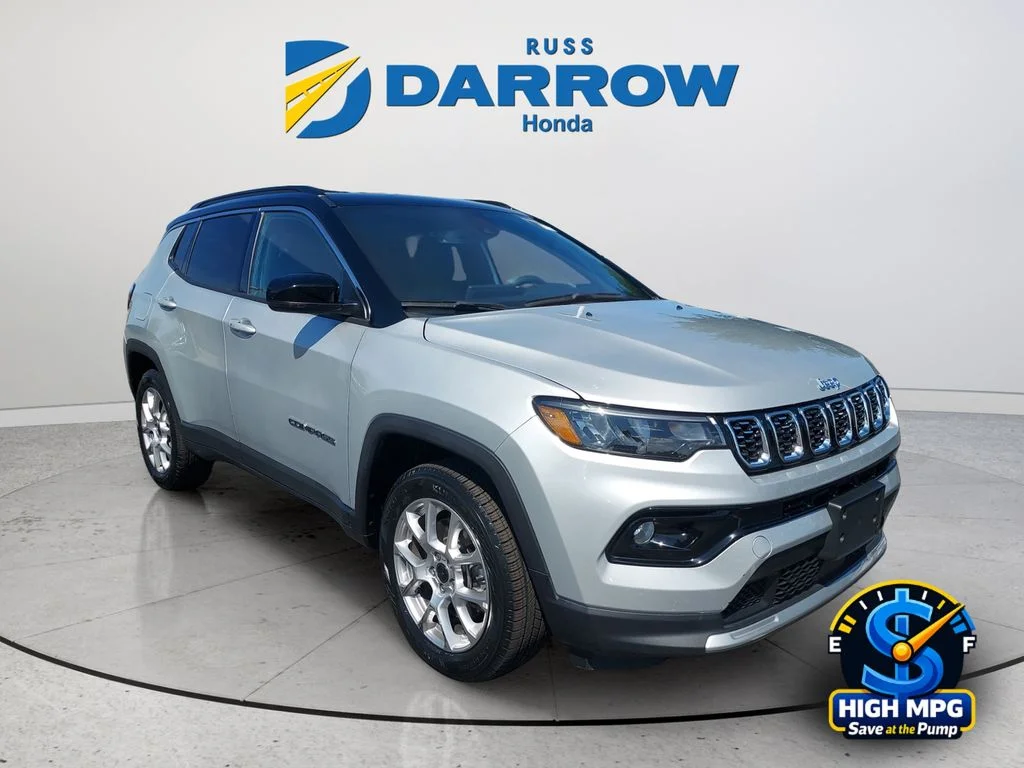 Used 2025 Silver Jeep Limited image 7