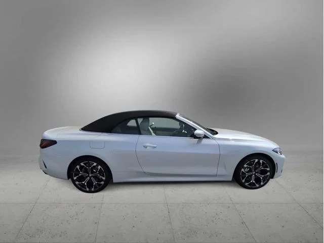 New 2027 Mineral White Metallic BMW 430i xDrive image 9