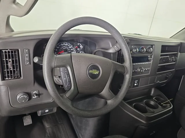 Used 2024 Summit White Chevrolet WT image 11
