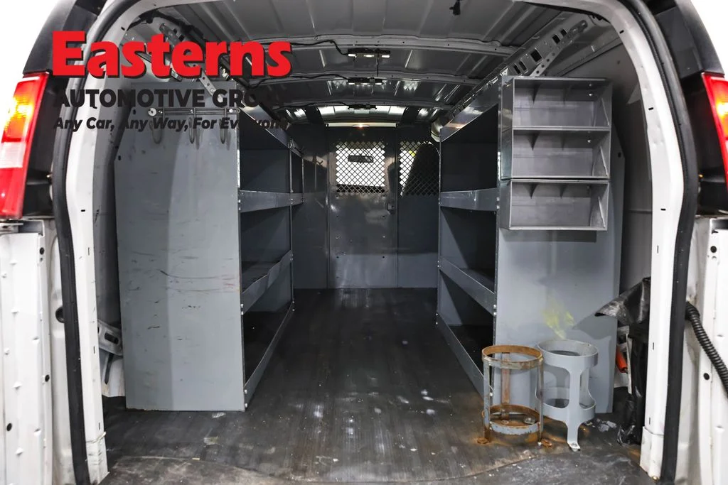 Used 2020 White GMC Work Van image 9