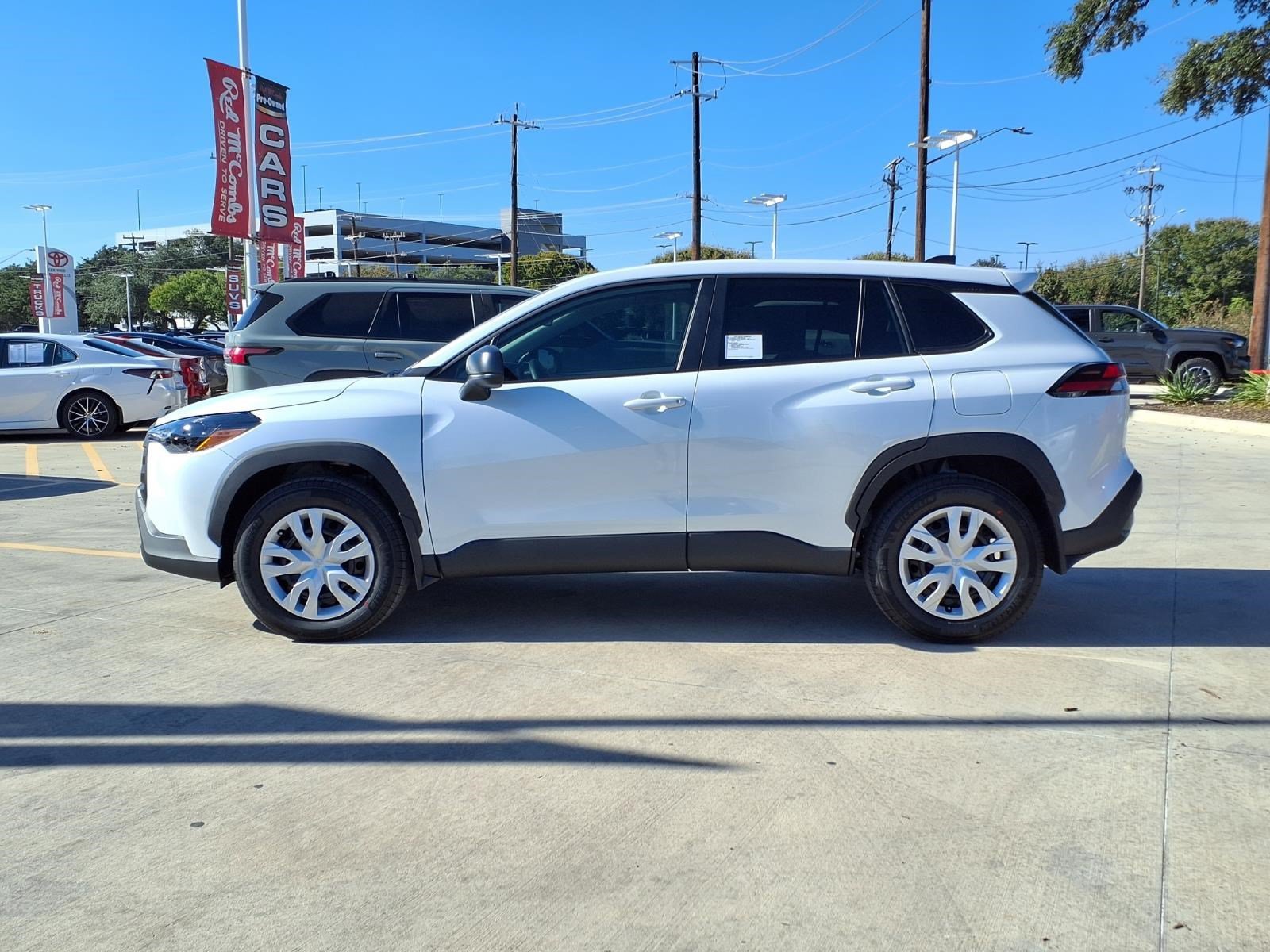 New 2026 Wind Chill Pearl Toyota L image 6