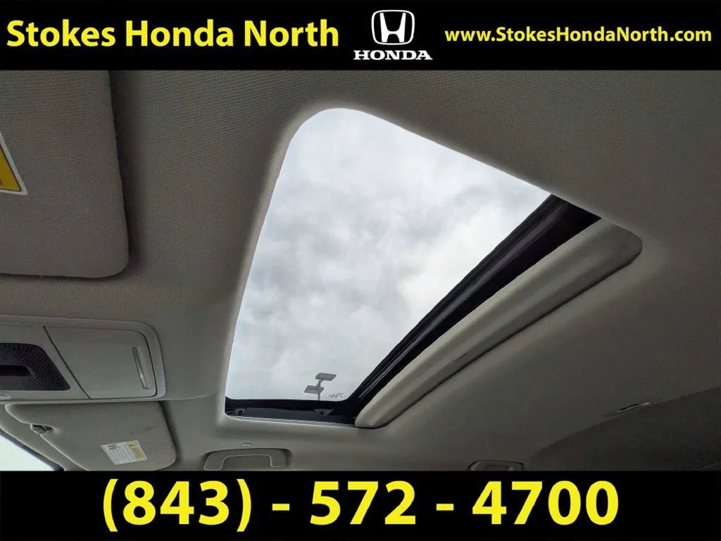 Used 2025 Black Honda EX-L image 24
