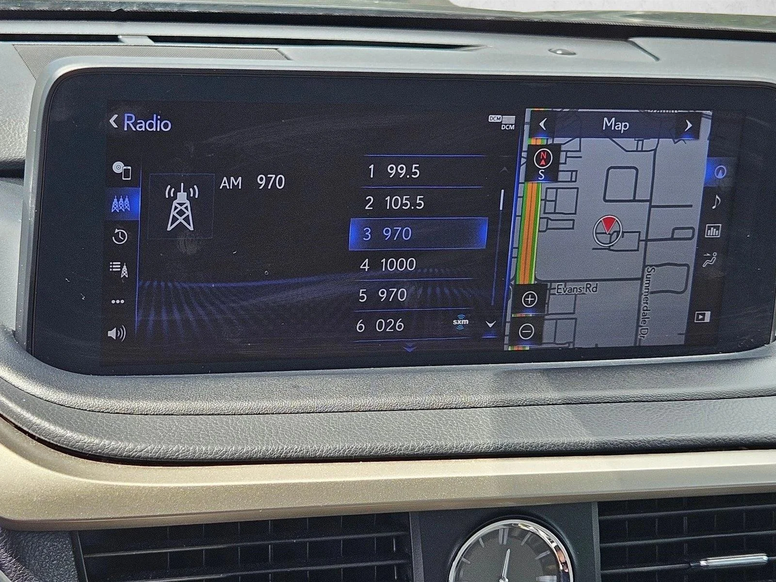 Used 2022 Nightfall Mica Lexus RX 450h image 11