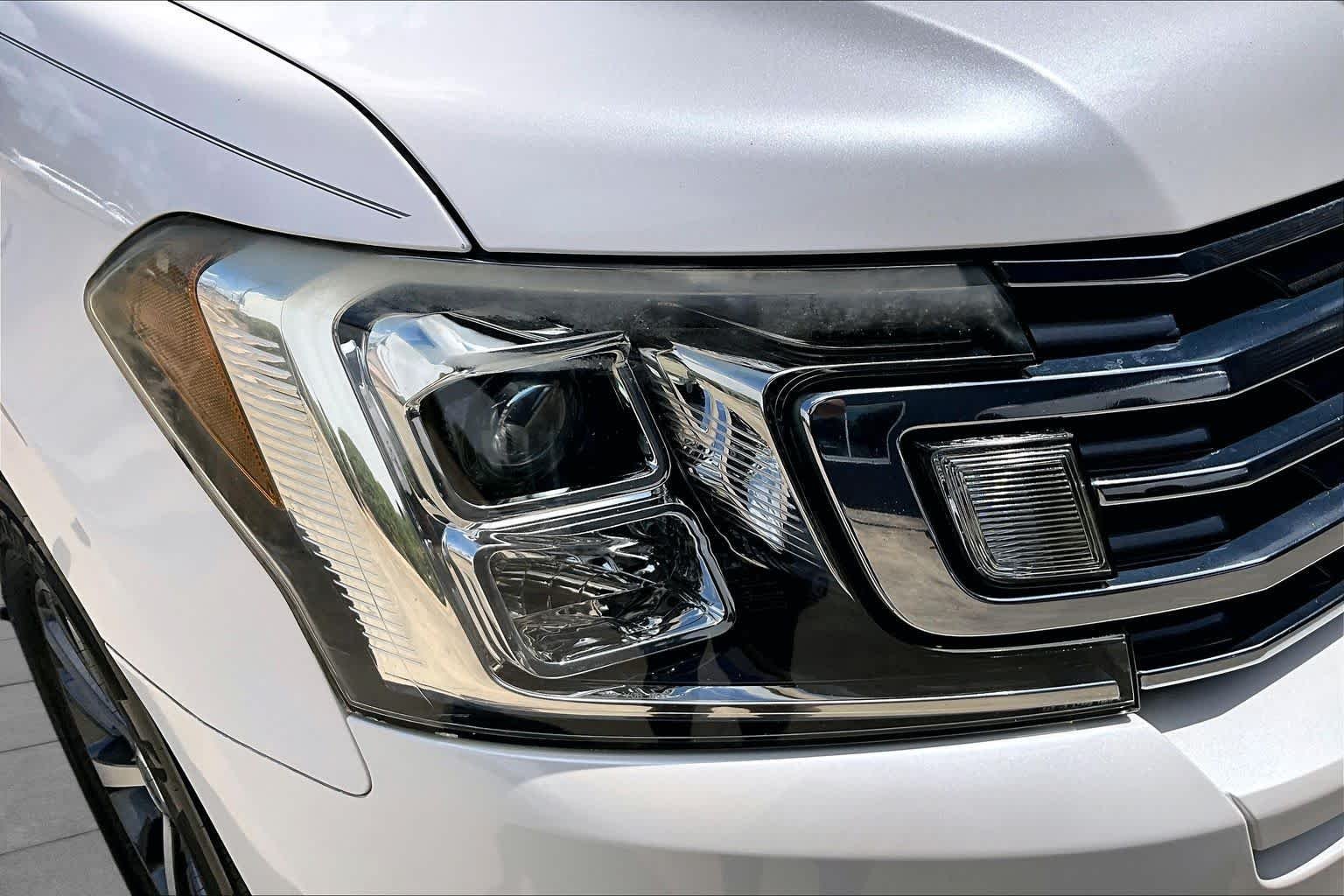 Used 2018 White Platinum Metallic Tri-Coat Ford XLT image 28