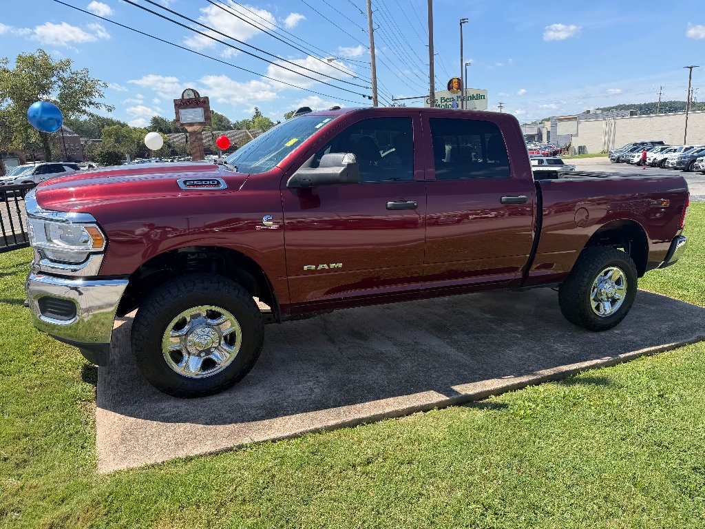 Used 2022 Delmonico Red Pearlcoat Ram Tradesman image 1