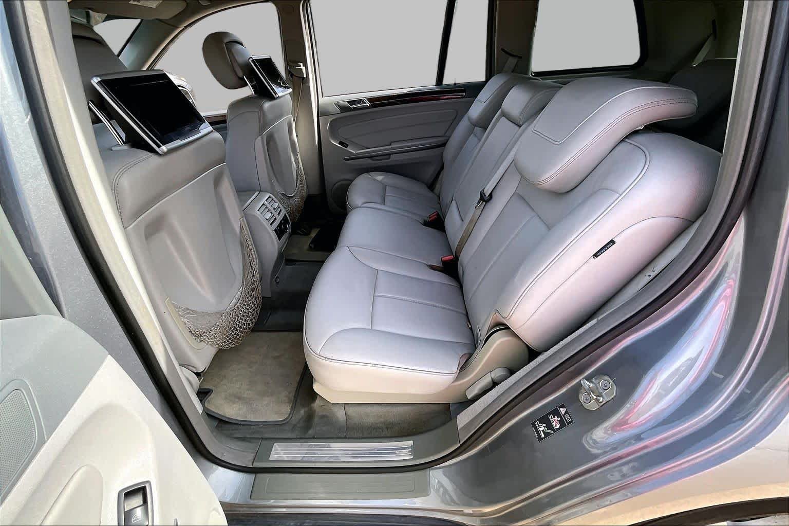 Used 2011 Iridium Silver Metallic Mercedes-Benz GL 450 image 20