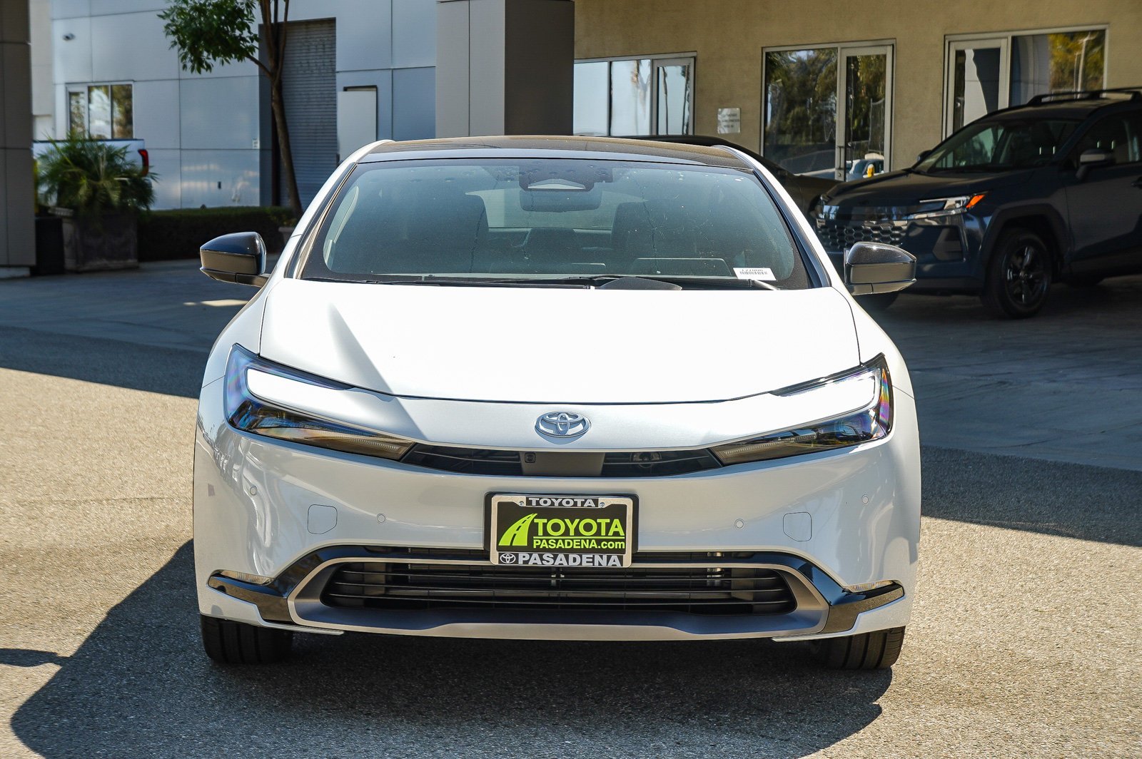 New 2027 Wind Chill Pearl <sup>1</sup> Toyota  Limited image 2