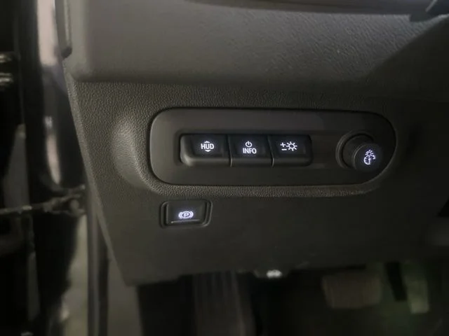 Used 2024 Ebony Twilight Metallic GMC AT4 image 17