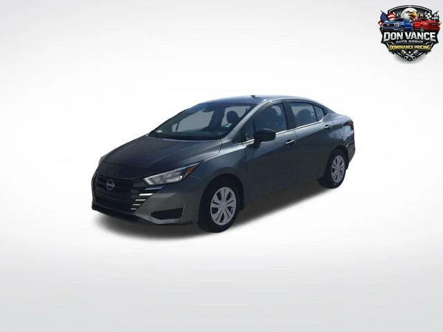 2025 Nissan Versa 1.6 S CVT's photo
