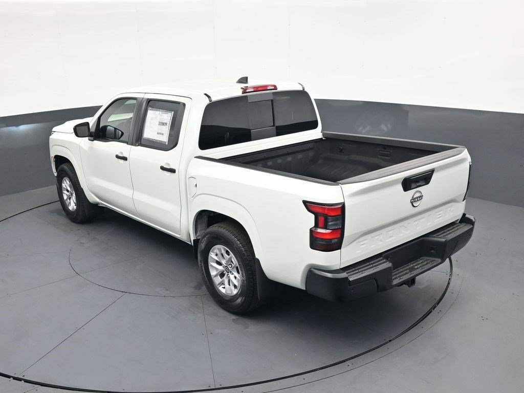 Certified Used 2026 Glacier White Nissan S image 33