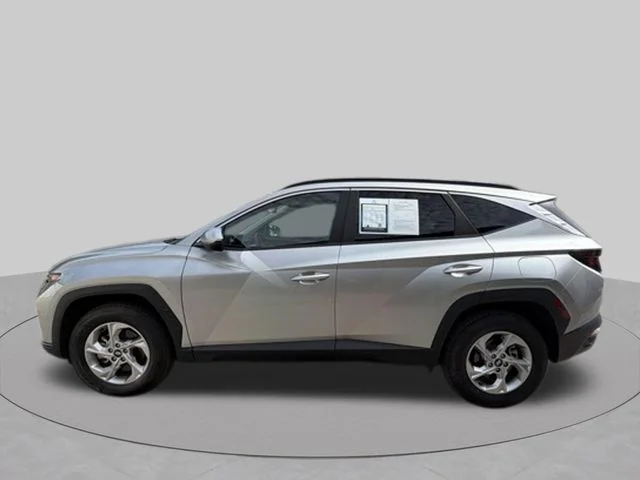 Used 2024 Shimmering Silver Hyundai SEL image 2