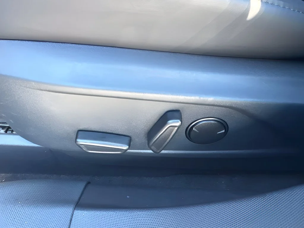 Used 2025 Blue Ford Premium image 10