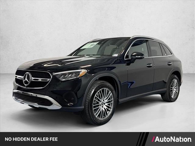 New 2026 Black Mercedes-Benz GLC 300 image 31