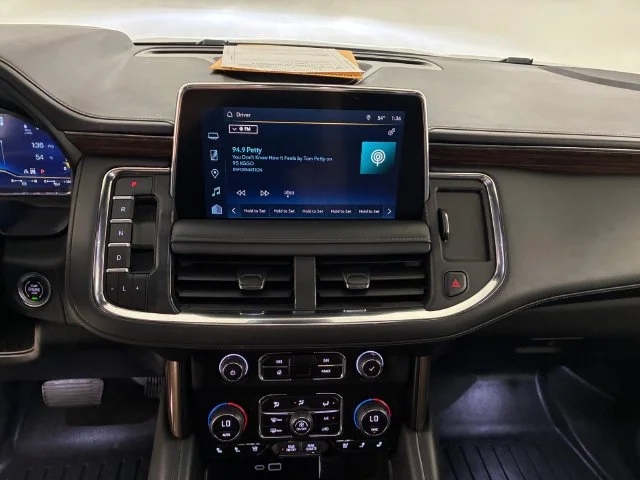 Certified Used 2023 BLACK Chevrolet High Country image 26