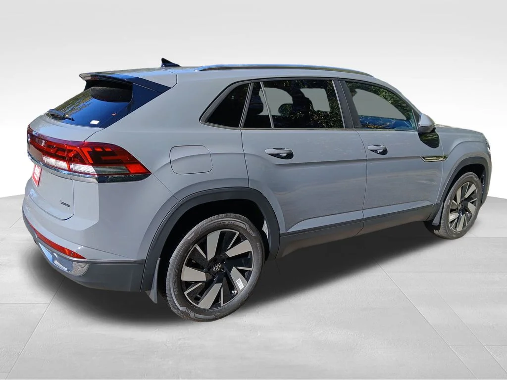 New 2026 Gray Volkswagen 2.0T SE w/Technology image 5