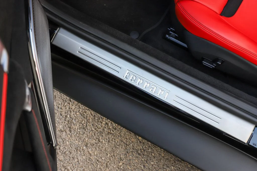 Used 2025 Nero Ferrari Spider image 56