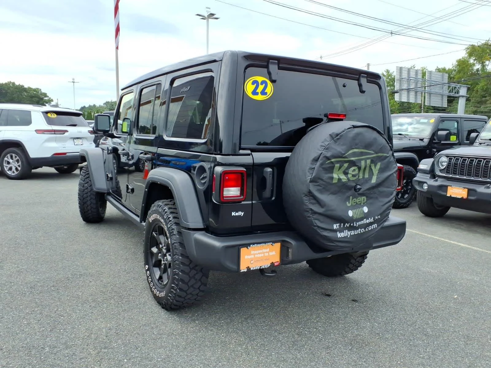 Certified Used 2022 Black Clearcoat Jeep Unlimited Willys image 11