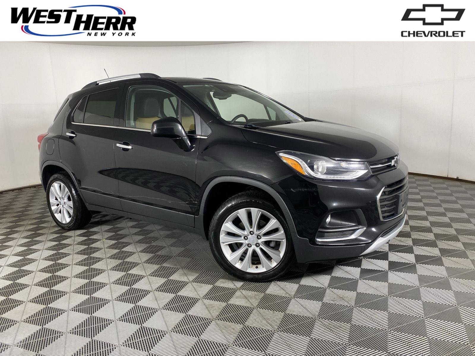 Used 2019 Mosaic Black Metallic Chevrolet Premier image 1