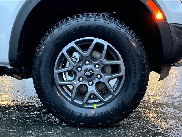 New 2025 White Ford XLT image 13