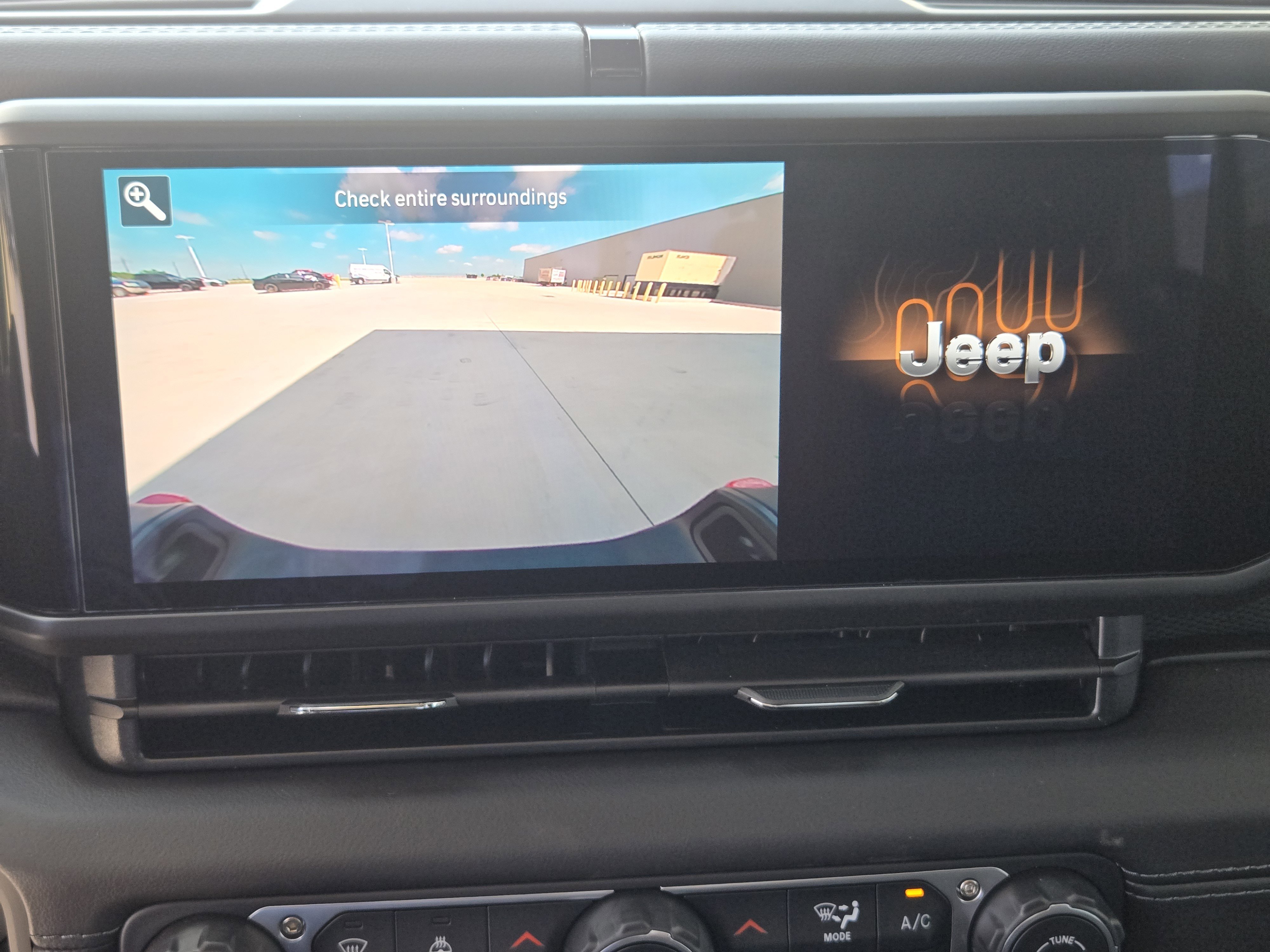 2025 Jeep Gladiator Rubicon - Photo 16