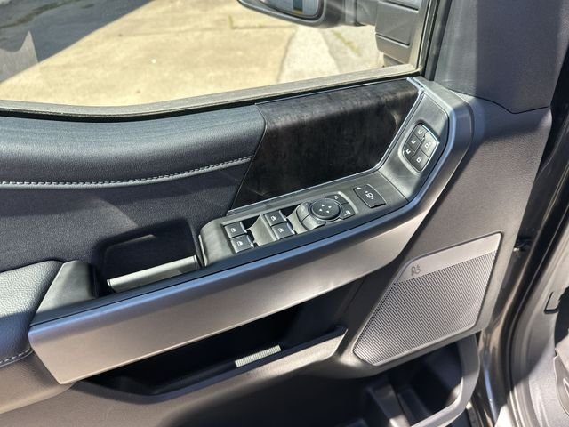 New 2026 Carbonized Gray Metallic Ford F-250® Lariat® image 17