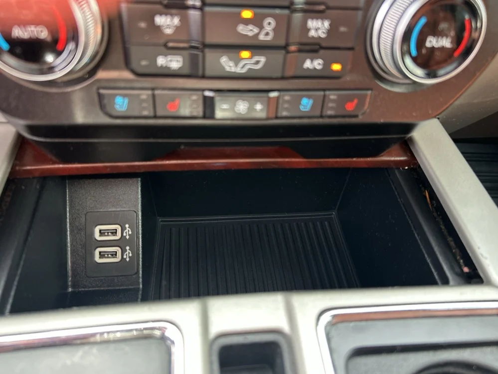 Used 2020 Agate Black Metallic Ford King Ranch image 19