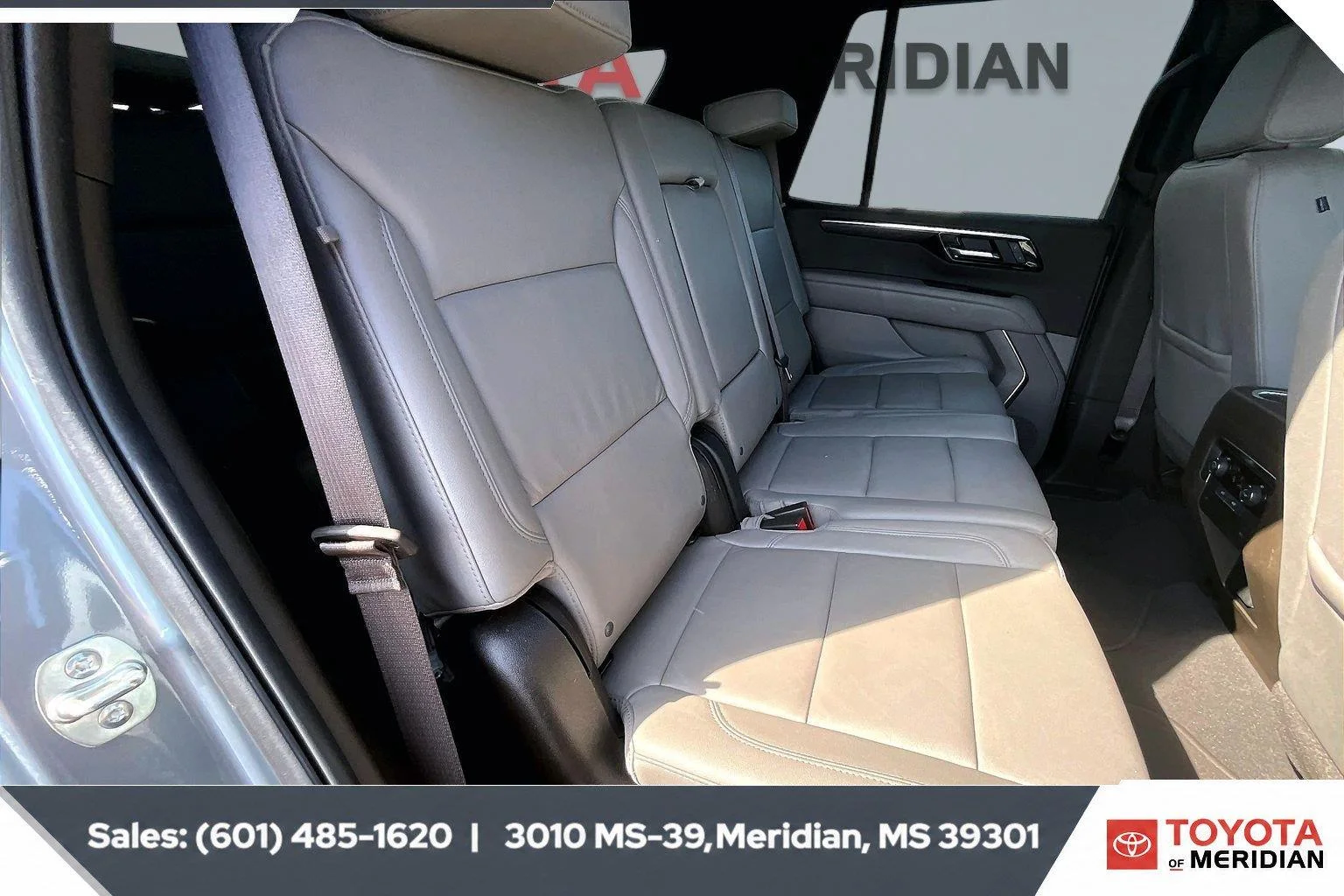 Used 2025 Sterling Gray Metallic Chevrolet LT image 20
