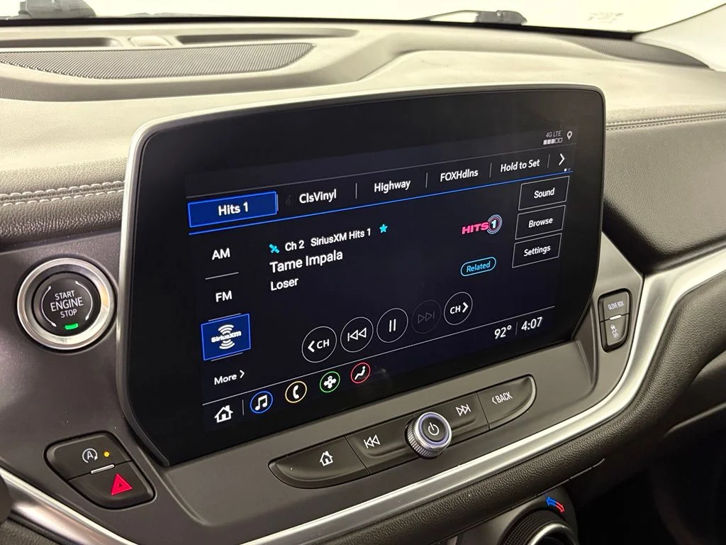 Used 2025 White Chevrolet LT image 22