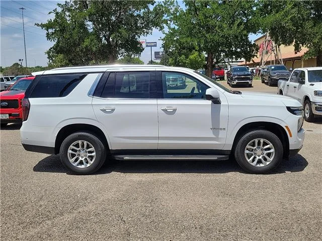 Used 2025 White Chevrolet LT 4x2 image 5