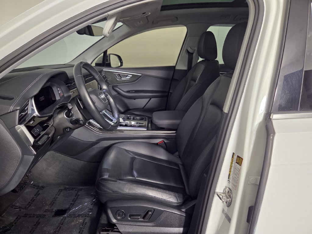 2023 Audi Q7 Premium Plus - Photo 8