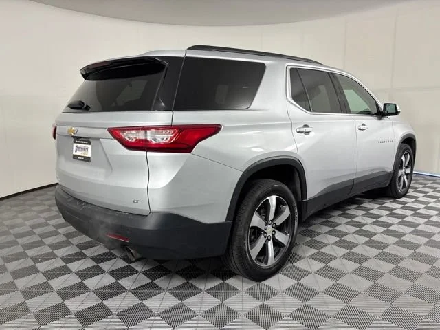Used 2020 SILVER ICE METALLIC Chevrolet LT Leather image 38