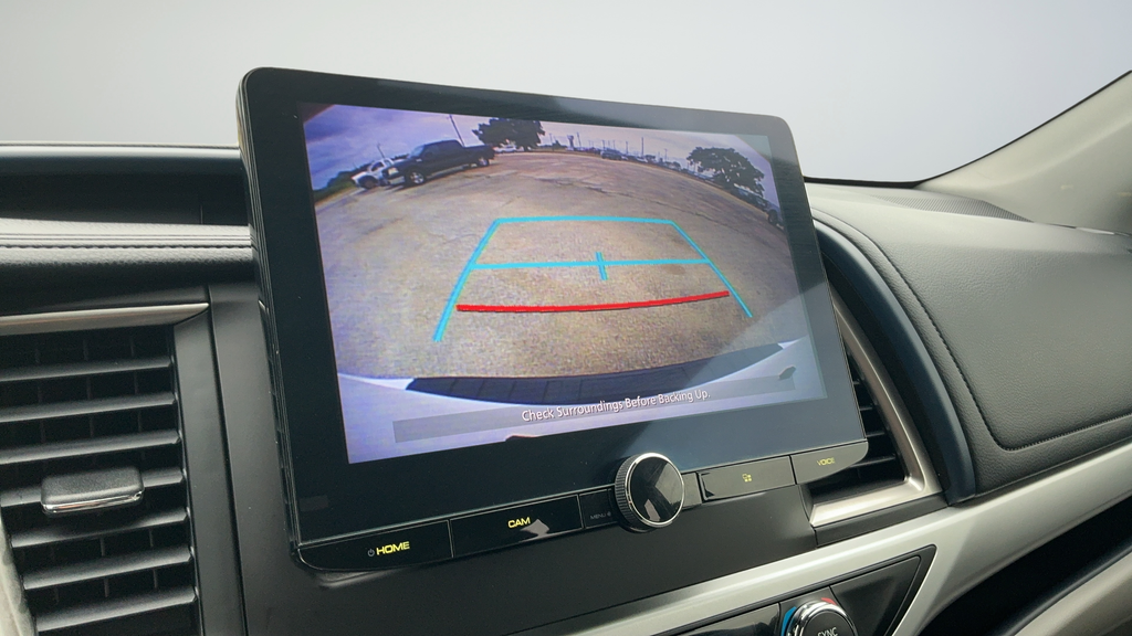 Used 2019 Blizzard Pearl Toyota LE Plus image 12