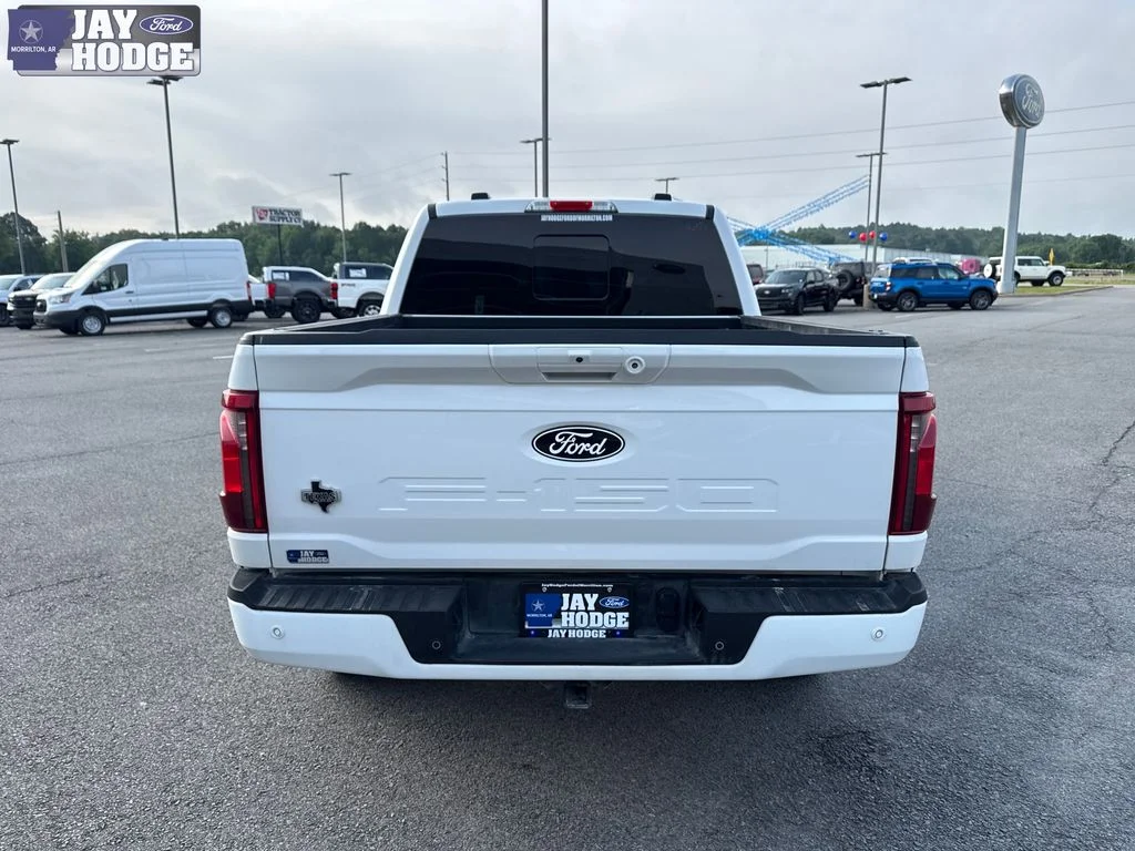 Used 2024 Oxford White Ford XLT image 6