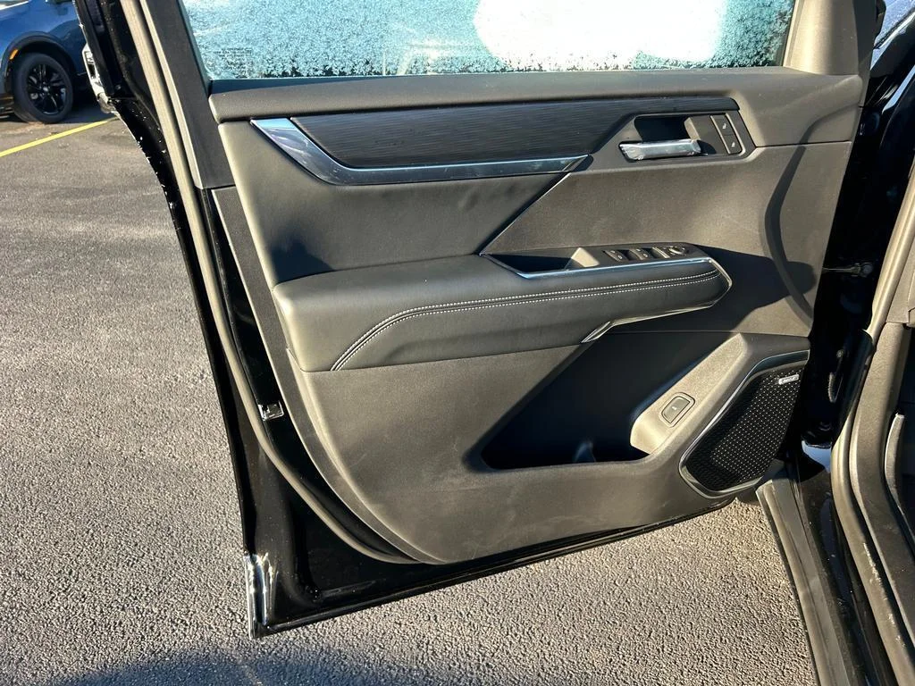 New 2026 Ebony Twilight Metallic GMC Elevation image 5