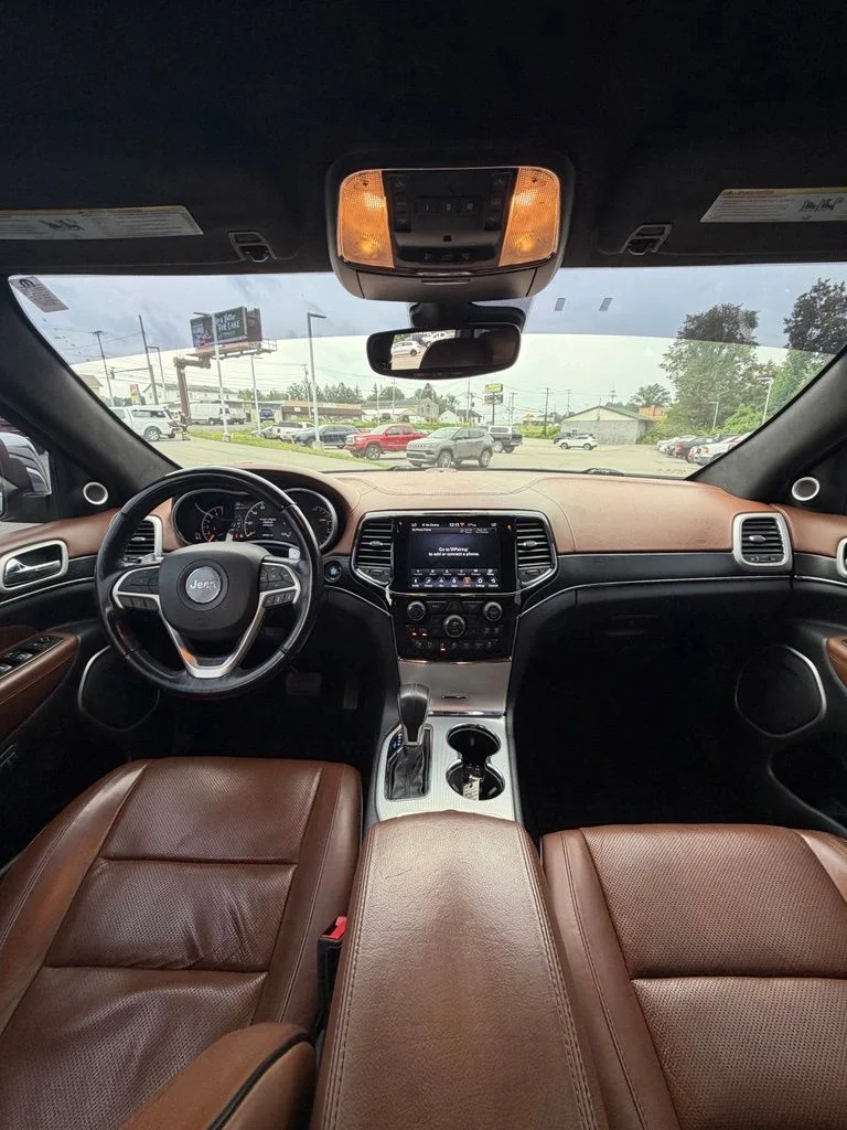 Certified Used 2020 Black Jeep Summit image 11
