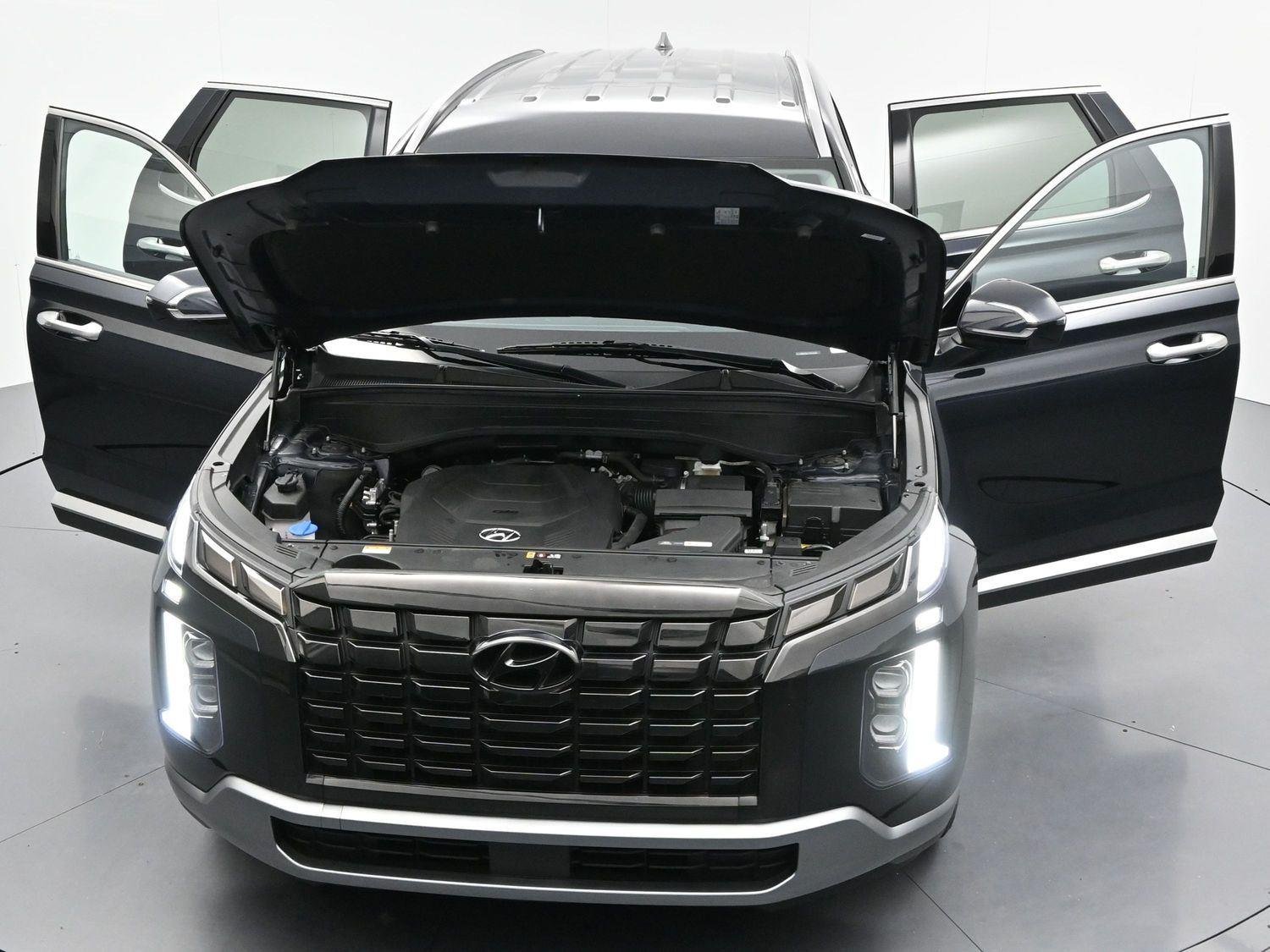 Used 2023 Moonlight Cloud Hyundai SEL image 41