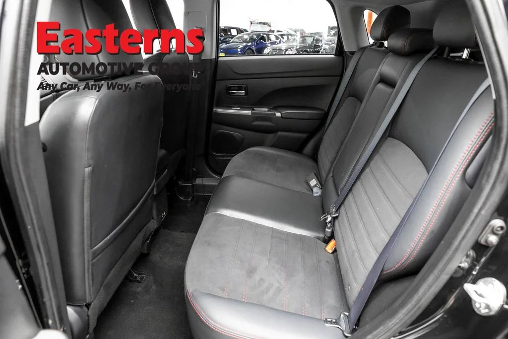 Used 2023 Black Mitsubishi 2.0 SE image 21