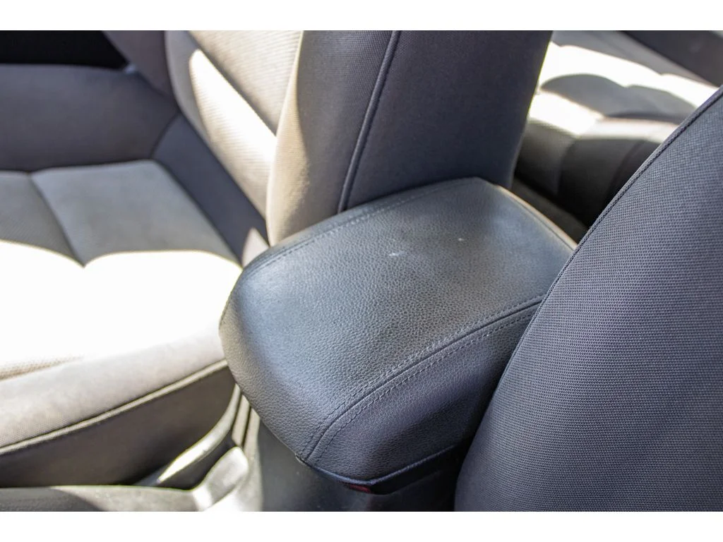 Used 2015 Summit White Chevrolet LS image 30