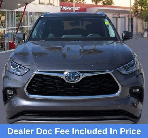 2024 Toyota Highlander Hybrid Platinum