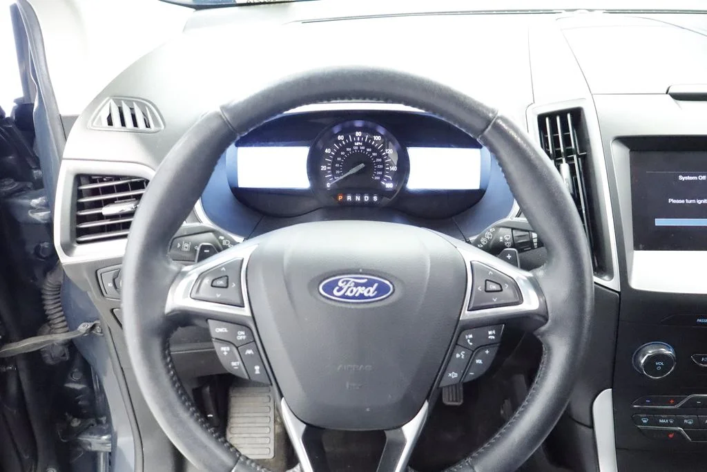 Used 2019 Green Ford SEL image 20