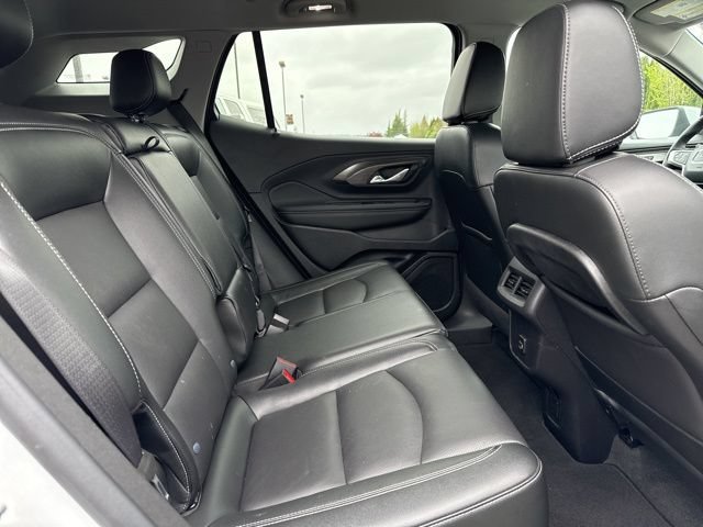 Used 2024 Summit White GMC SLT image 12