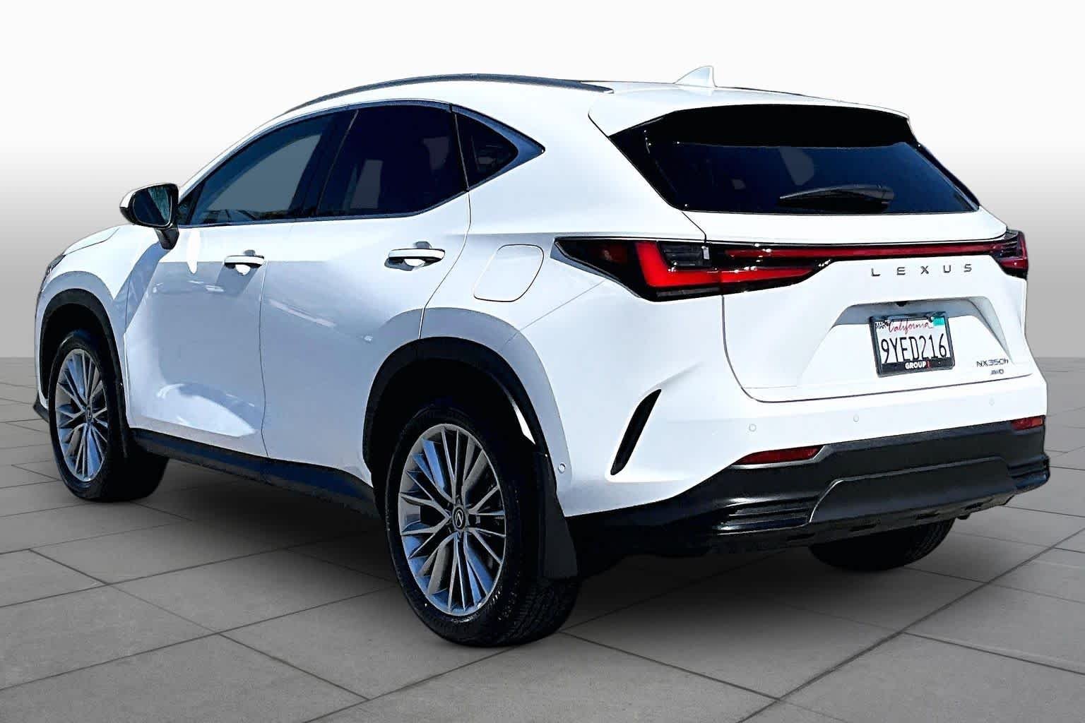 Certified Used 2026 ULTRA WHITE Lexus Luxury image 11