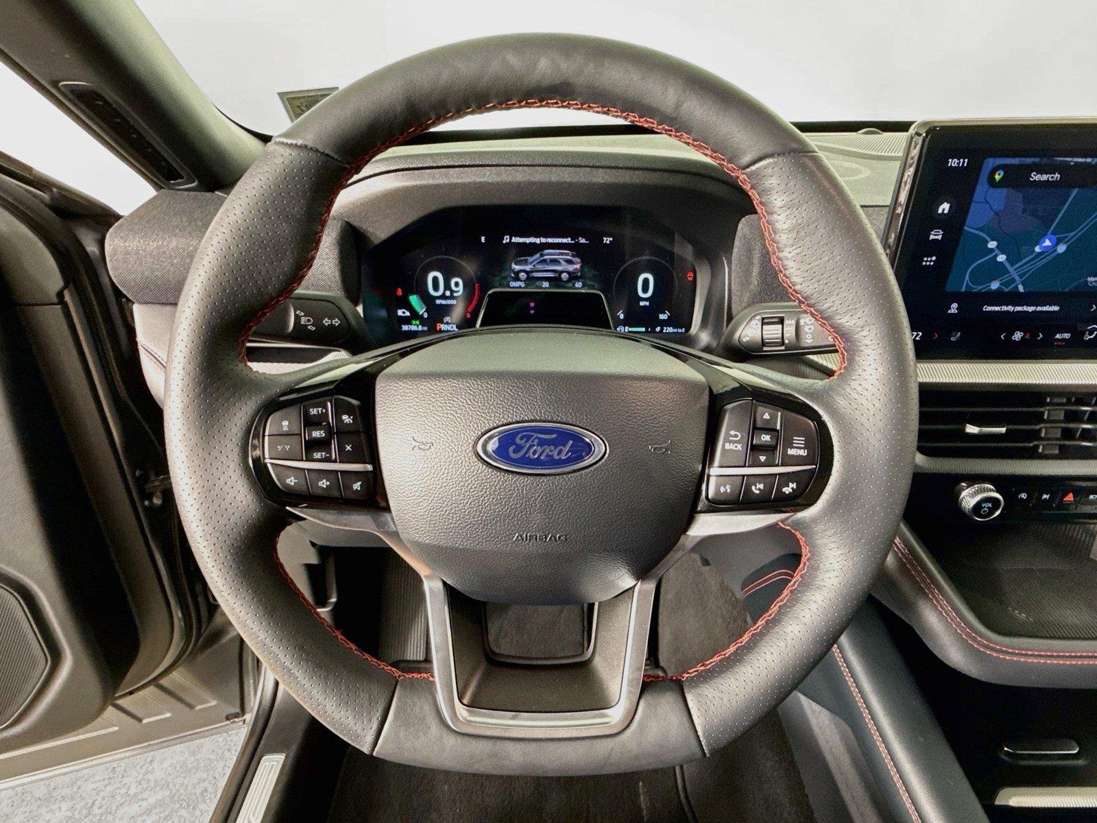 Used 2025 Gray Ford ST-Line image 4