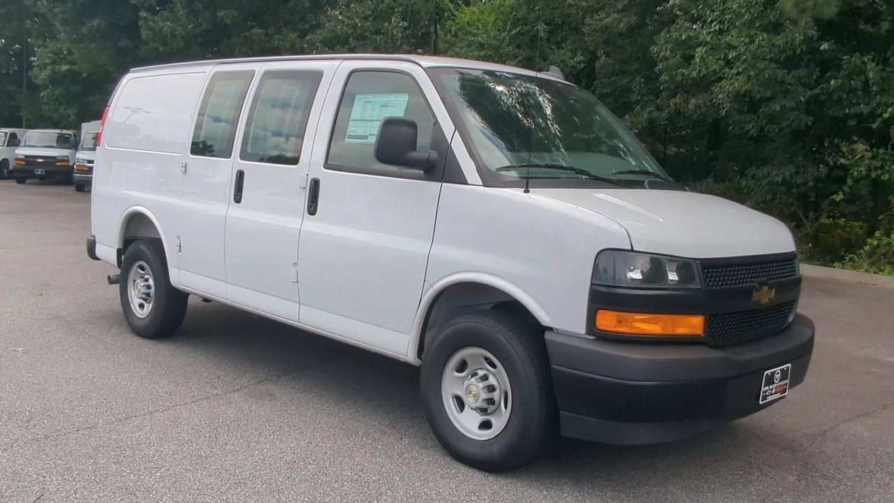 New 2025 Summit White Chevrolet Work Truck image 2